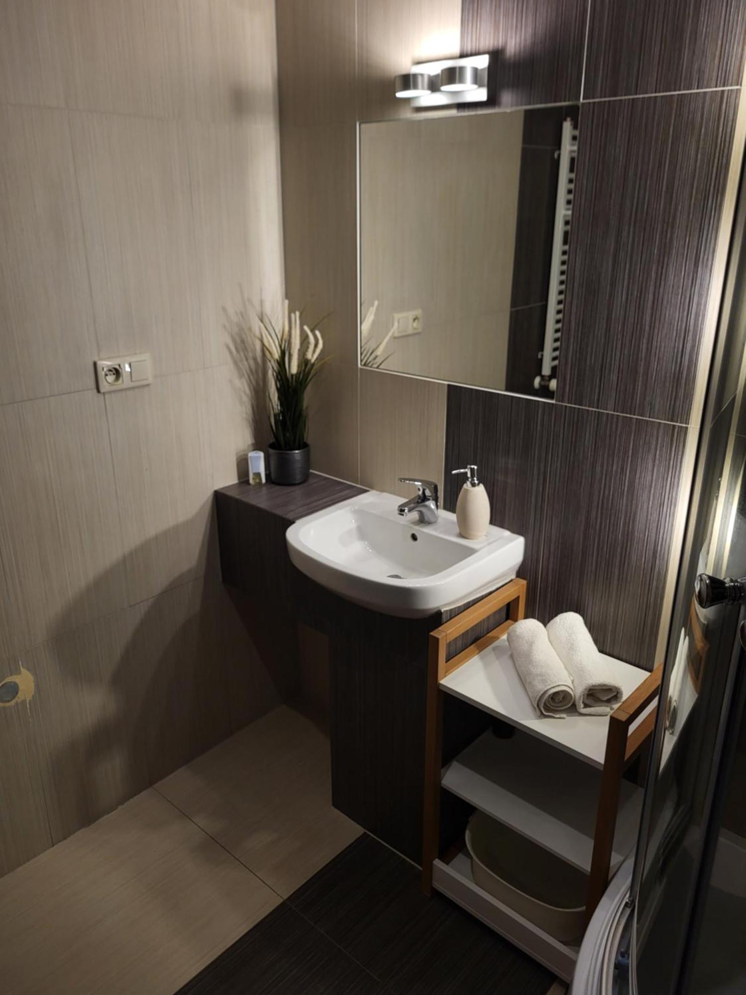 Apartament Jozefina 8 Dwupoziomowy Z Tarasem شكلارسكا بوريبا المظهر الخارجي الصورة